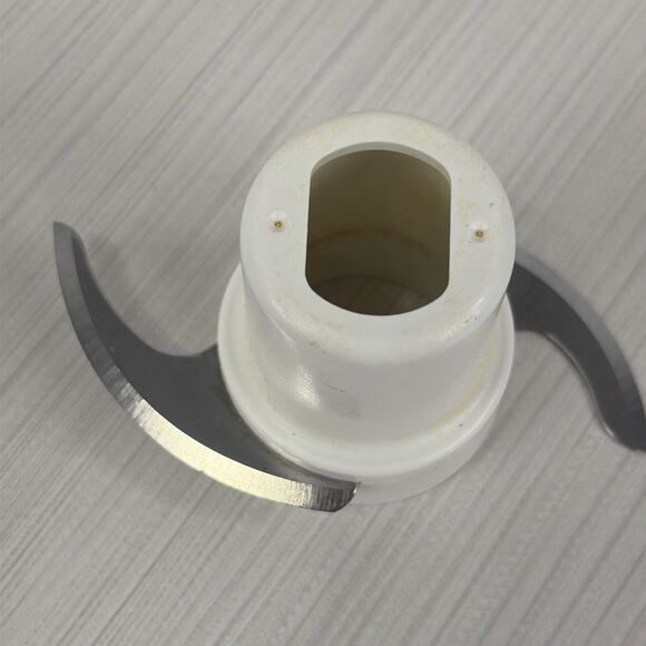 KitchenAid Ultra Power 7 Compact Food Processor KFP450WW Replacement Parts - Picture 8 of 9